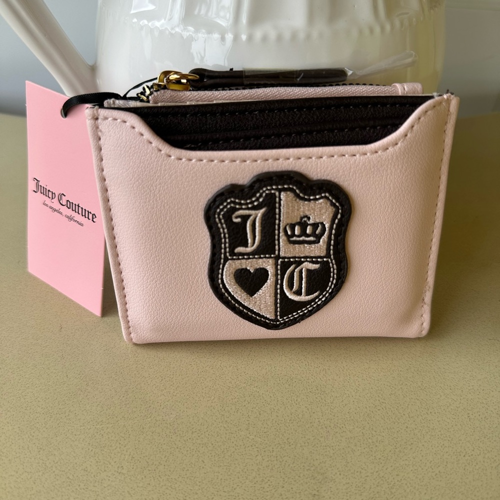Juicy Couture Bifold Wallet with Pullout Credit Card Case NWT